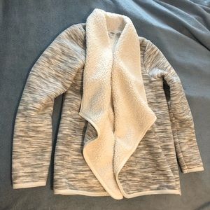 Cozy open sweatshirt